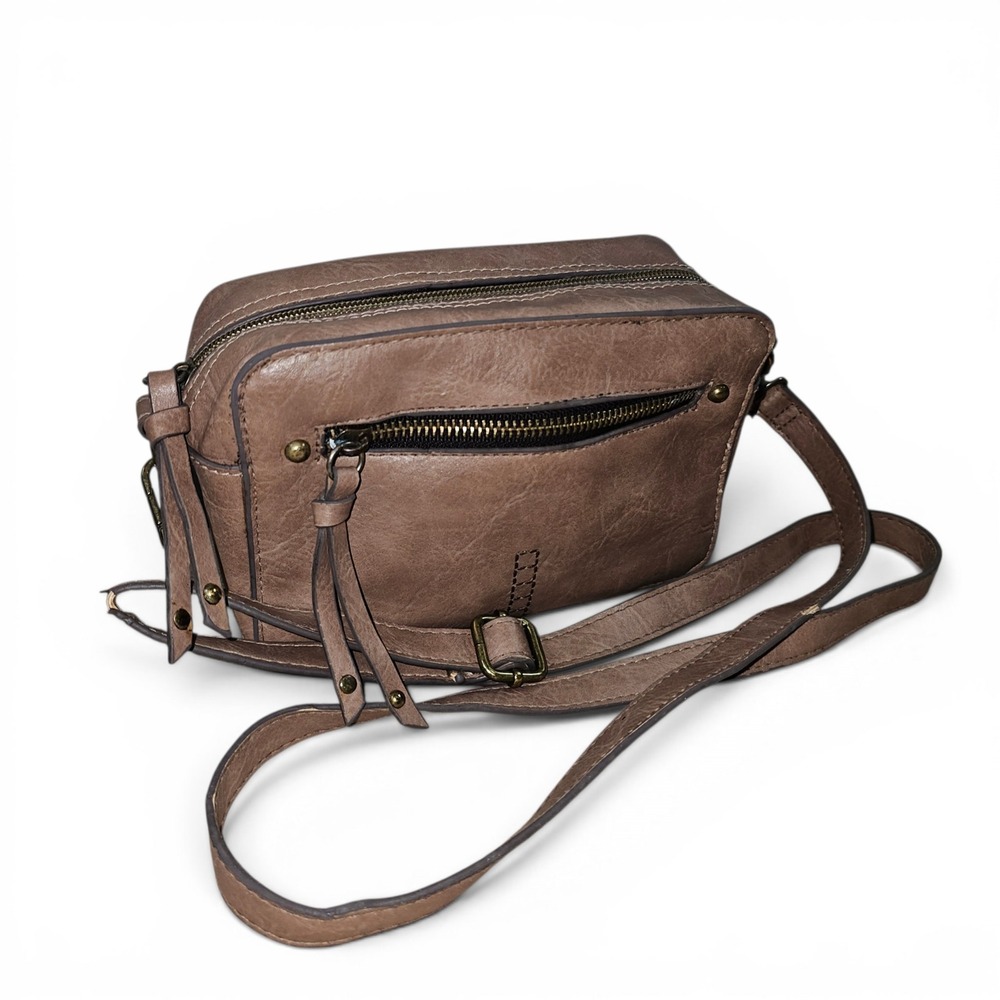 Crossbody Camera Bag Women Taupe Brown Good Vegan Leather Zip Pocket